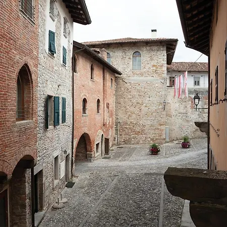 Casa Edel Vart Lägenhet Cividale del Friuli